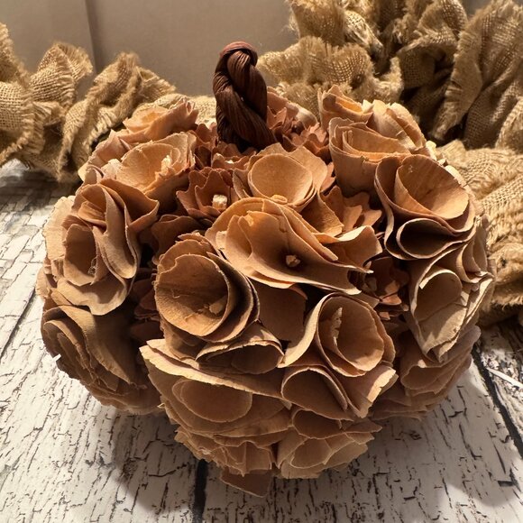 Heavy weight Paper Pumpkin Table Top Decor - Picture 1 of 1